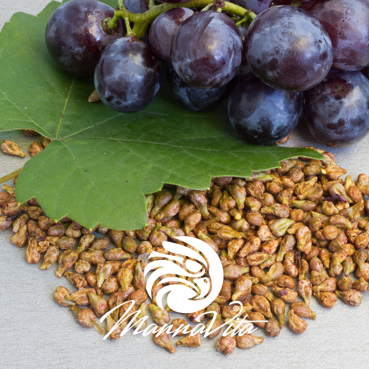 Mannavita mađarsko hladno prešano ulje od sjemenki grožđa • 250 ml