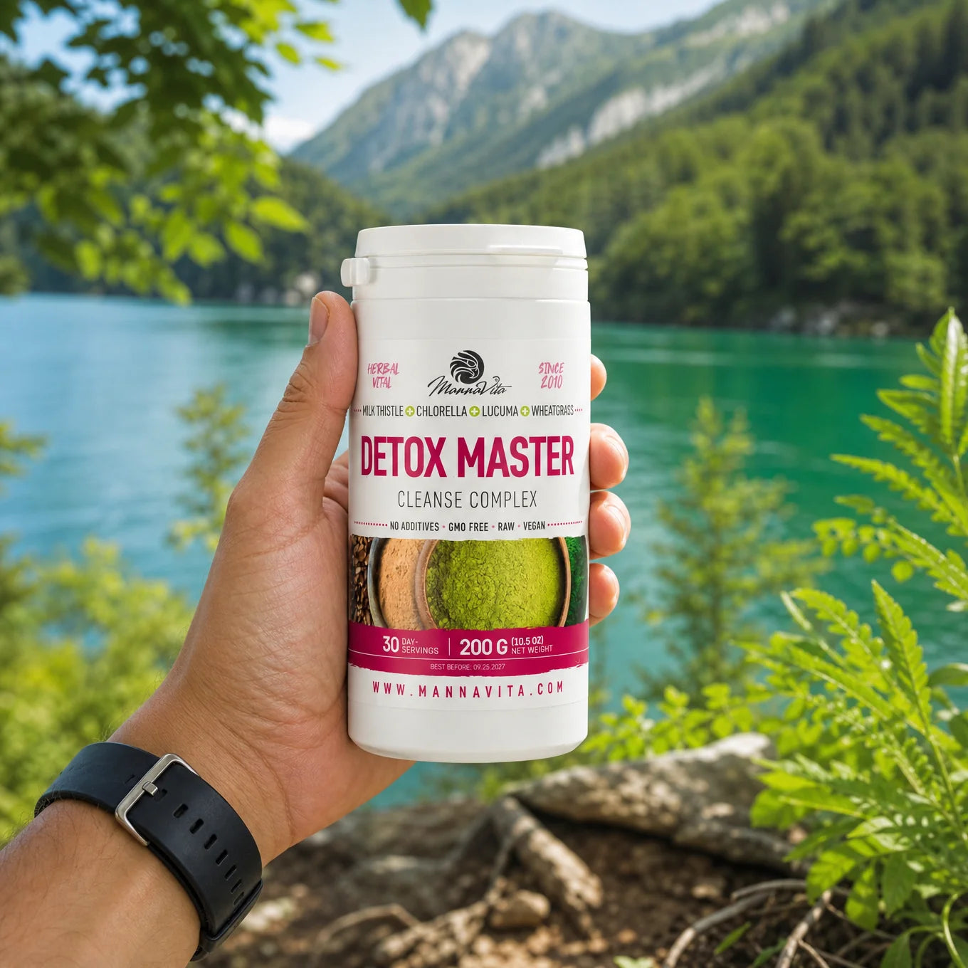 Mannavita Sikavica + Pšenična trava + Chlorella + Lucuma • 200 g